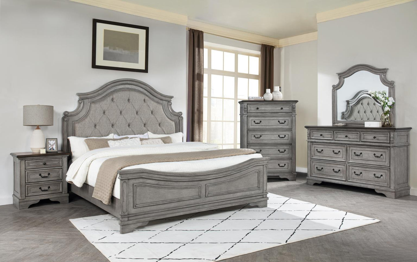 Analee Bedroom Set
