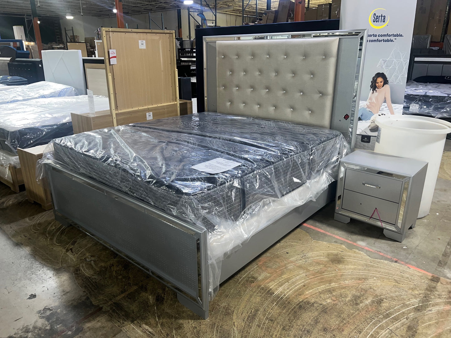 King Bed Frame With 2 Nighstand