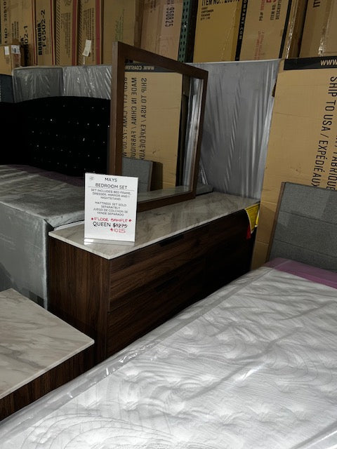Mays Queen Bedroom Set