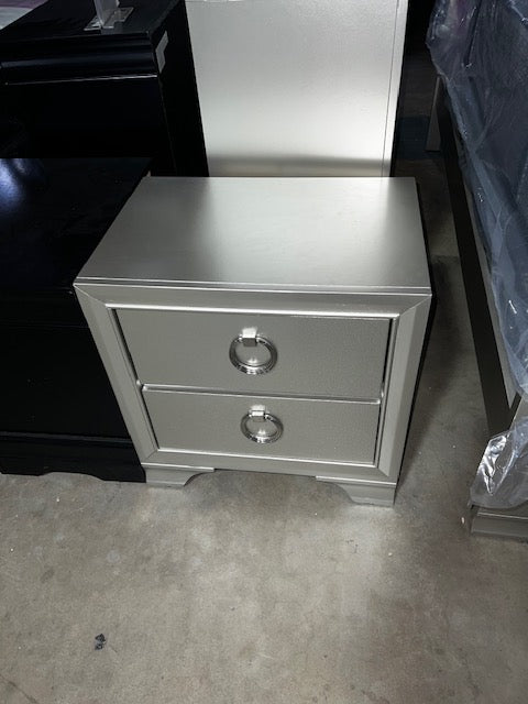 Salford Bedroom Set