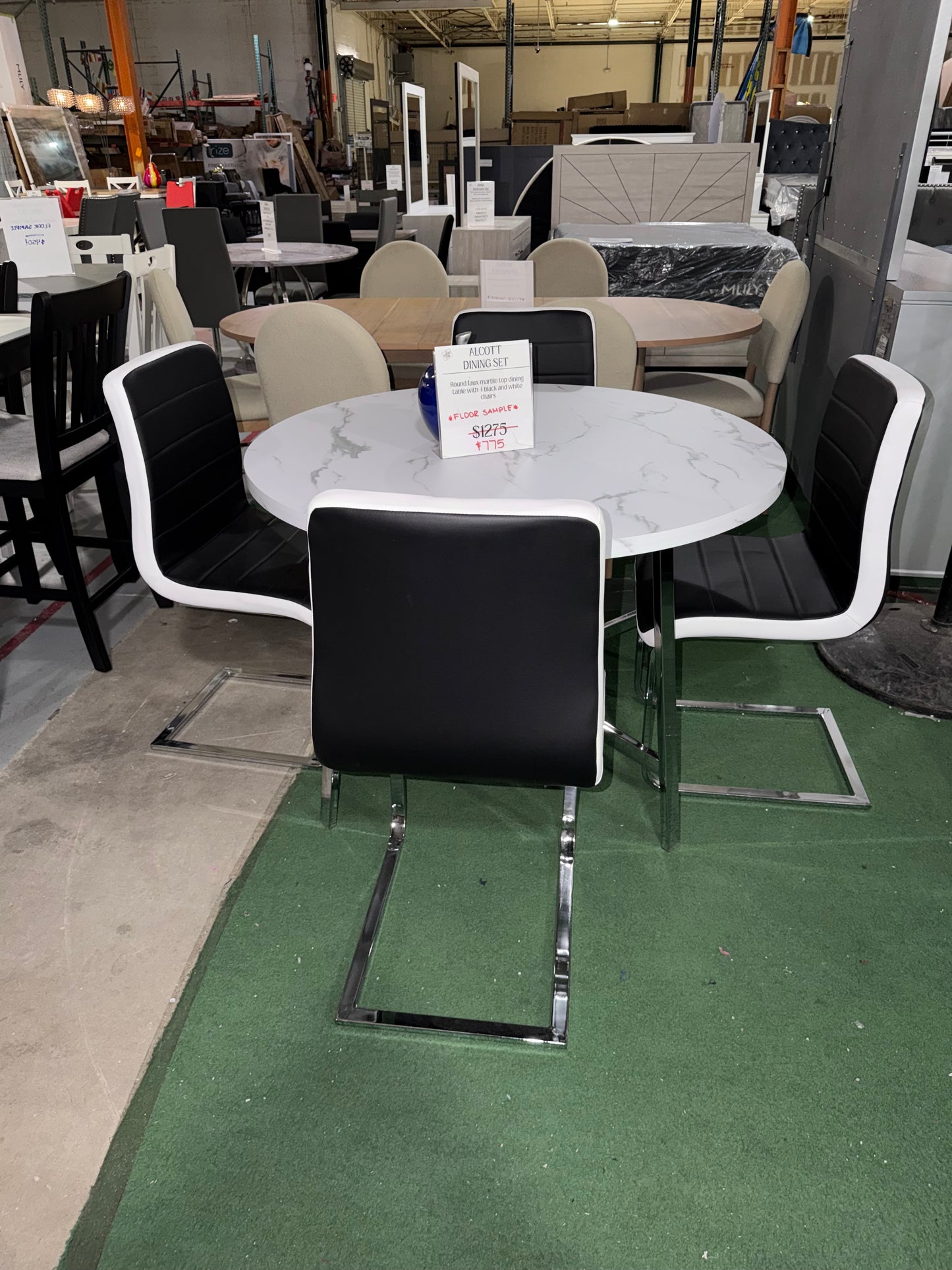 Alcott Dining Set