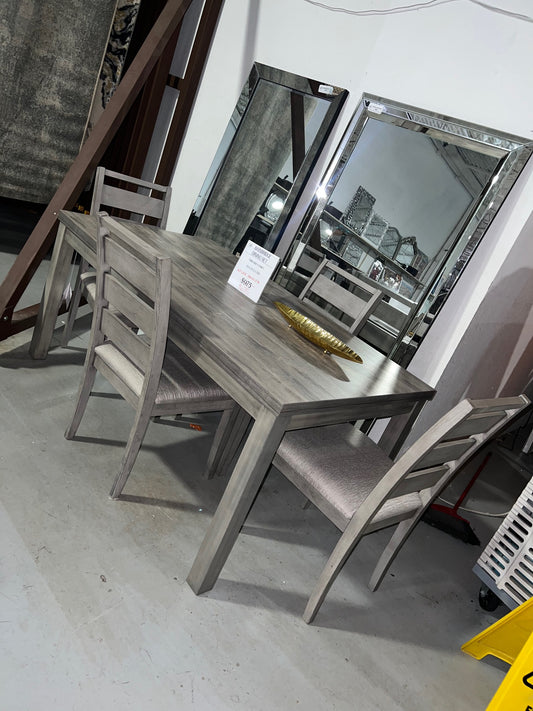 Bainbridge Dining Set