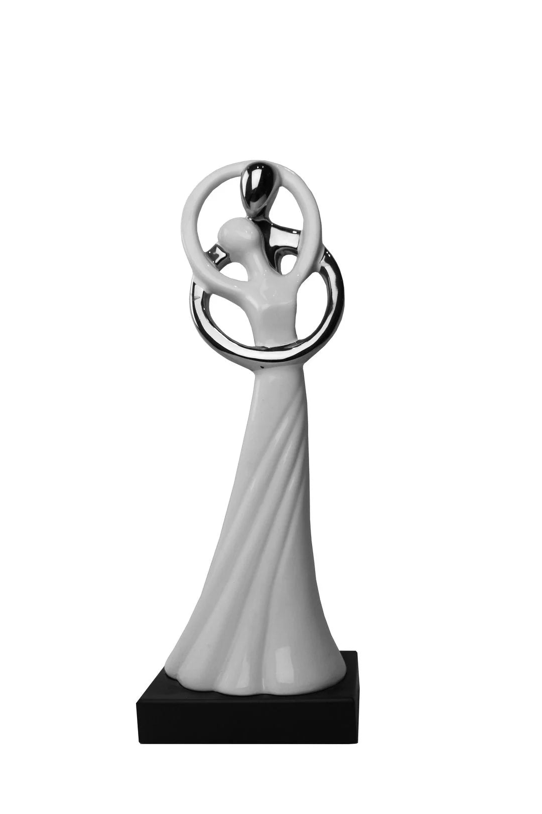 Couple Hugging Sculpture