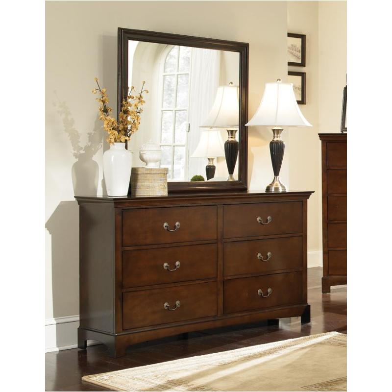 Tatiana Dresser and Nightstand