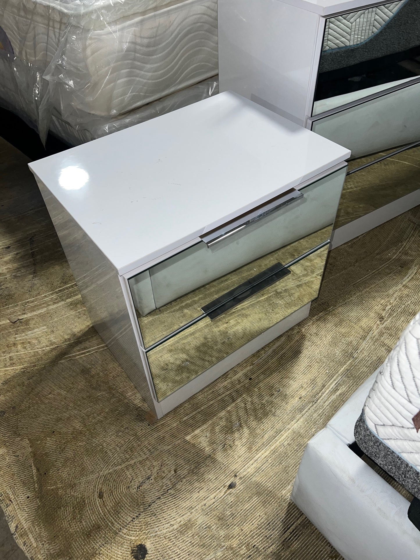 Mirrored Collection