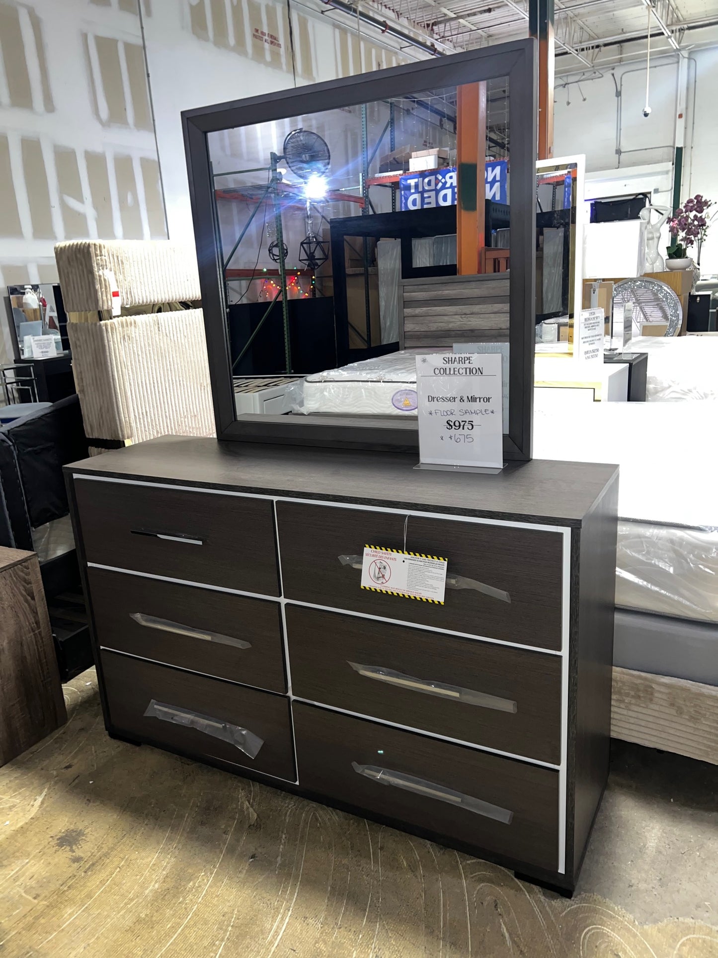 Sharpee Dresser with Mirror