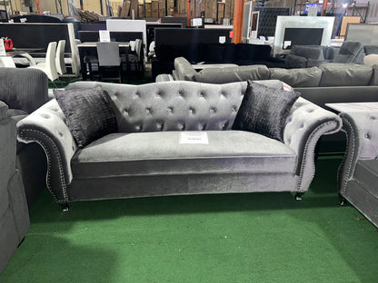 Frostine Livingroom Set