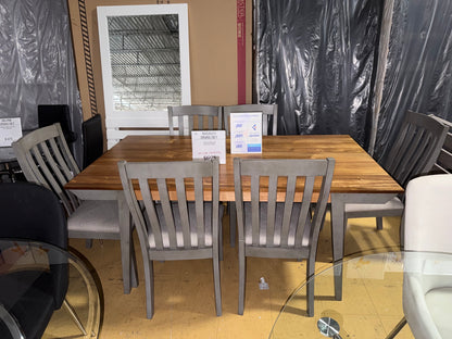Nogales Dining Set