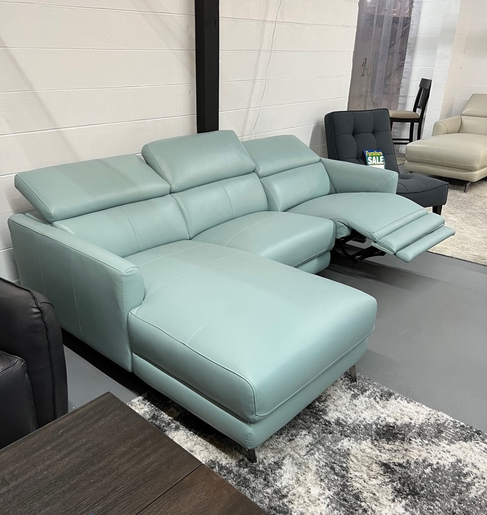 KM5000 Modern Leather Power Sectional